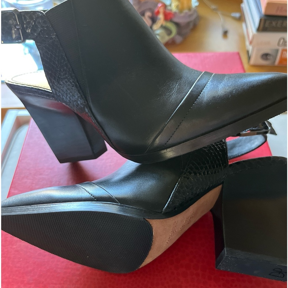 Brand new heels, super comfortable